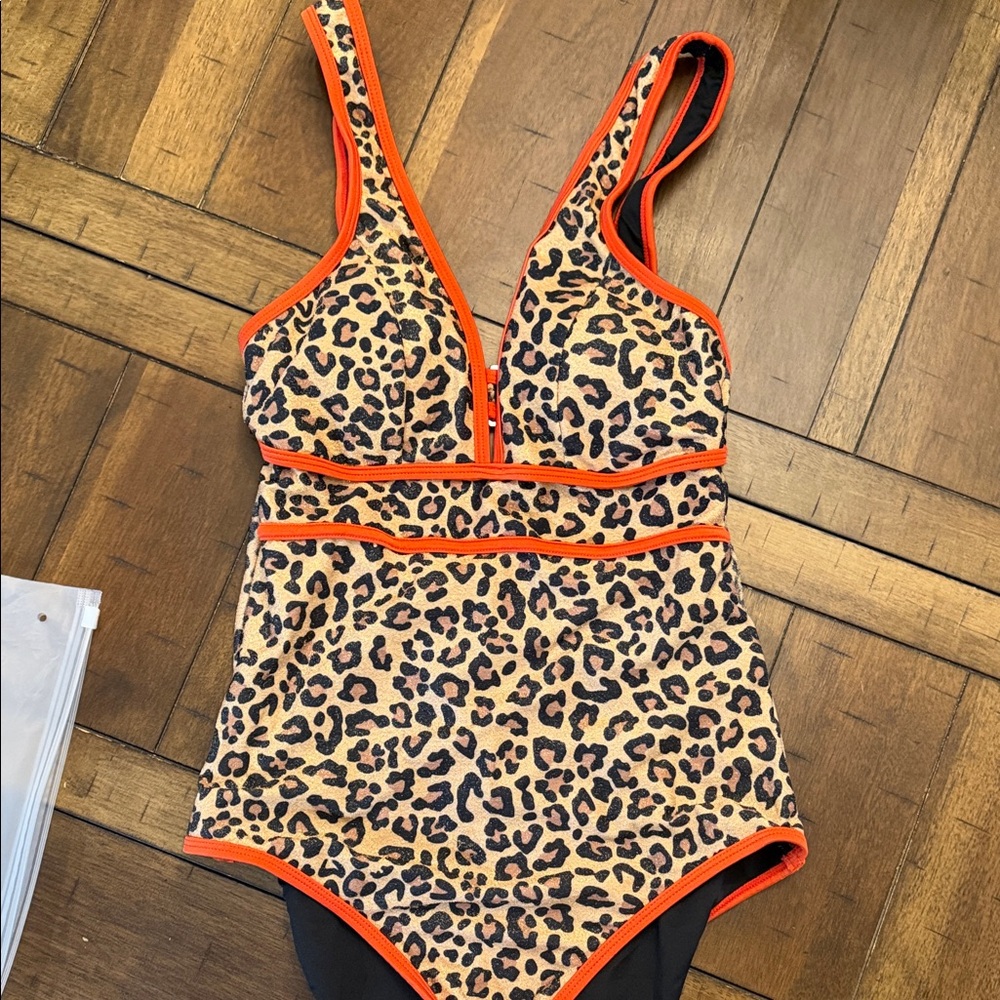 Cupshe Leopard Print Swimsuit with Vibrant Trim
